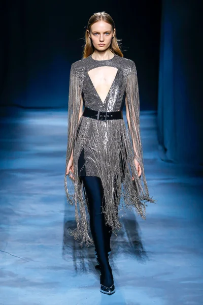 Look 53